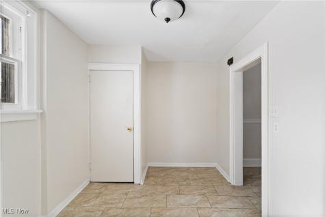 1824 Root Avenue NE Canton OH 44705