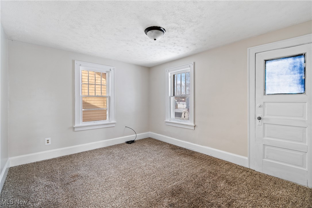 1824 Root Avenue NE Canton OH 44705