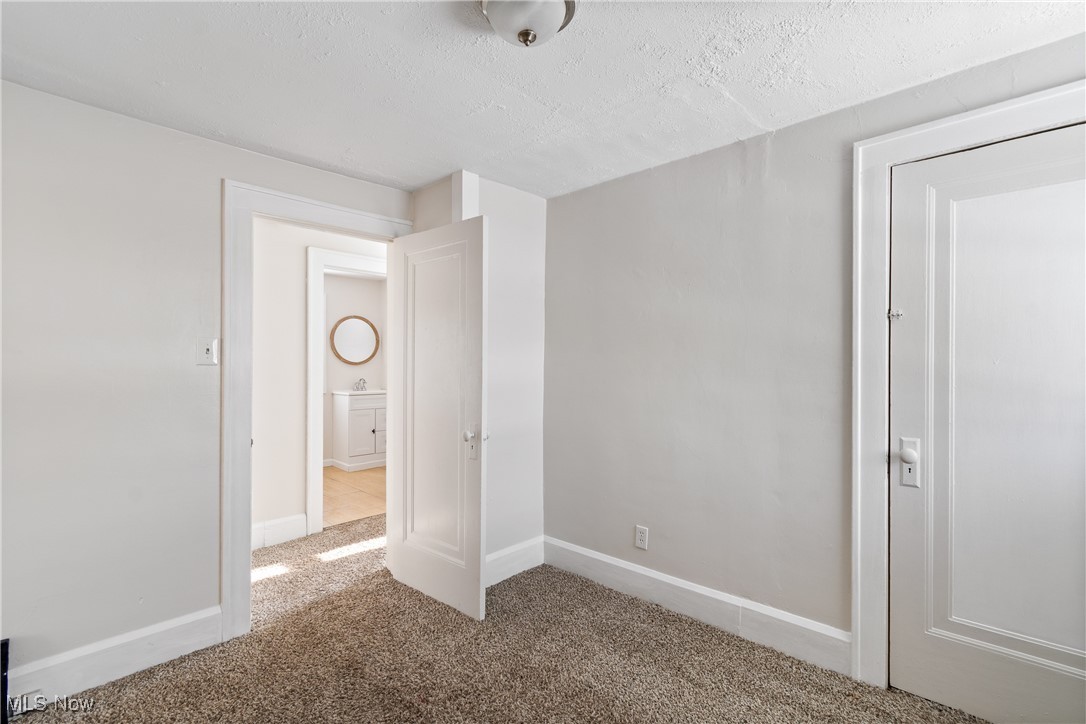 1824 Root Avenue NE Canton OH 44705
