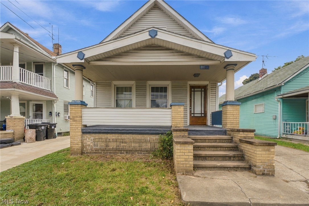 3622 Newark Avenue Cleveland OH 44109