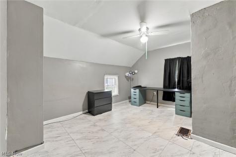 3622 Newark Avenue Cleveland OH 44109