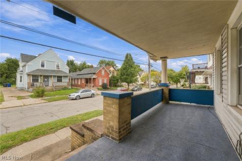 3622 Newark Avenue Cleveland OH 44109