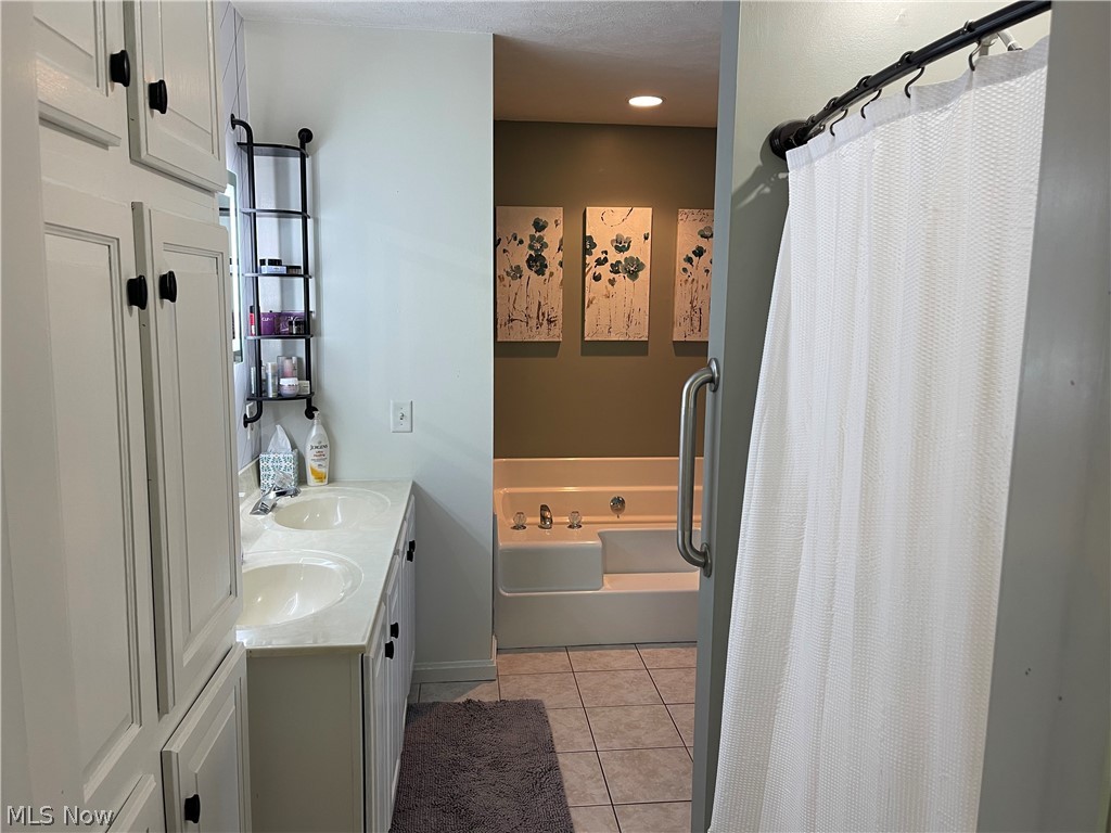 2630 Constance Drive Millersburg OH 44654