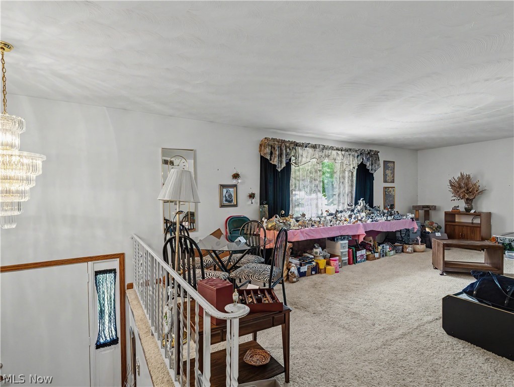 3856 Moonglo Street NW Uniontown OH 44685