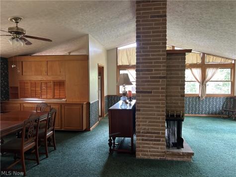 2305 Helena Avenue NW Massillon OH 44646