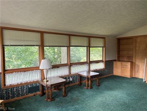 2305 Helena Avenue NW Massillon OH 44646