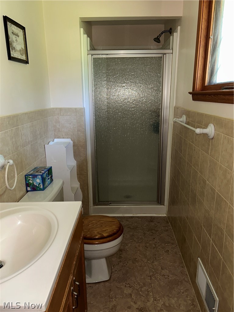 2305 Helena Avenue NW Massillon OH 44646