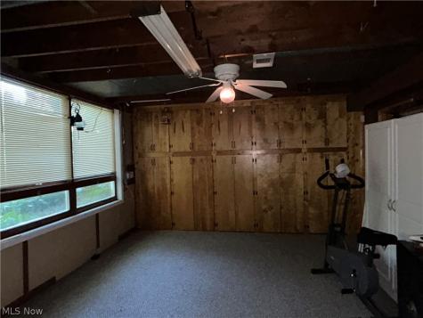 2305 Helena Avenue NW Massillon OH 44646