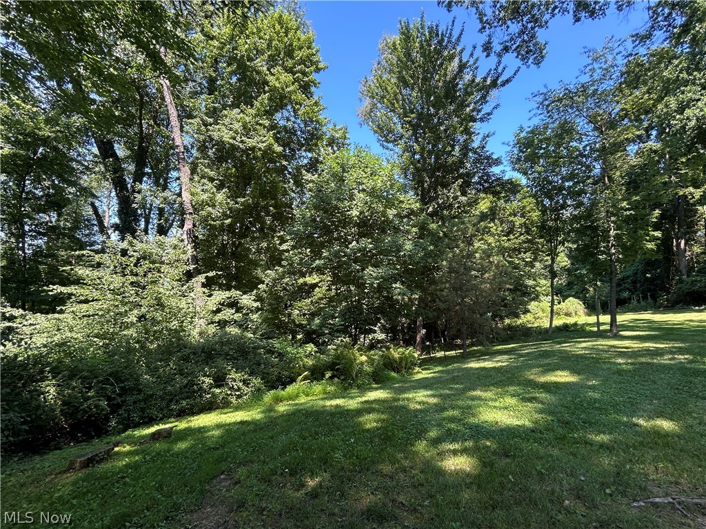 2305 Helena Avenue NW Massillon OH 44646