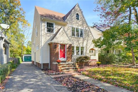1165 Pomona Road Cleveland Heights OH 44121