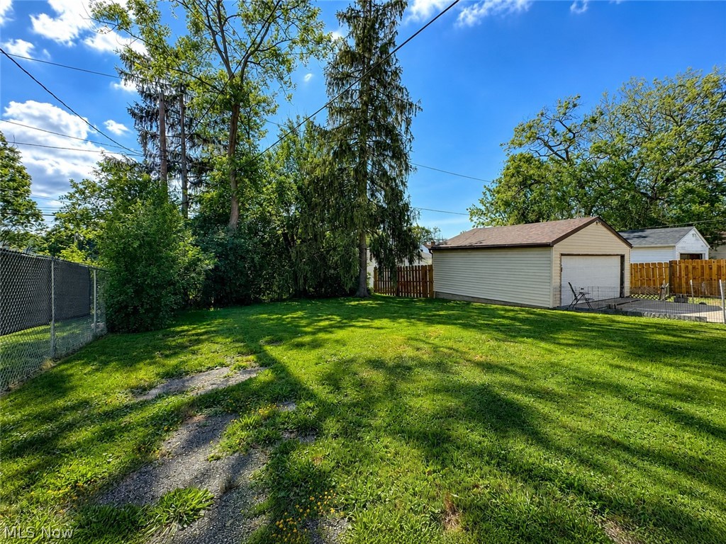 554 Darlington Drive Bedford OH 44146