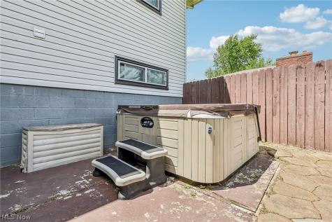 3145 Imrek Drive Akron OH 44312