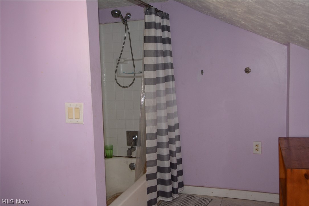 419 Barker Street Wellington OH 44090
