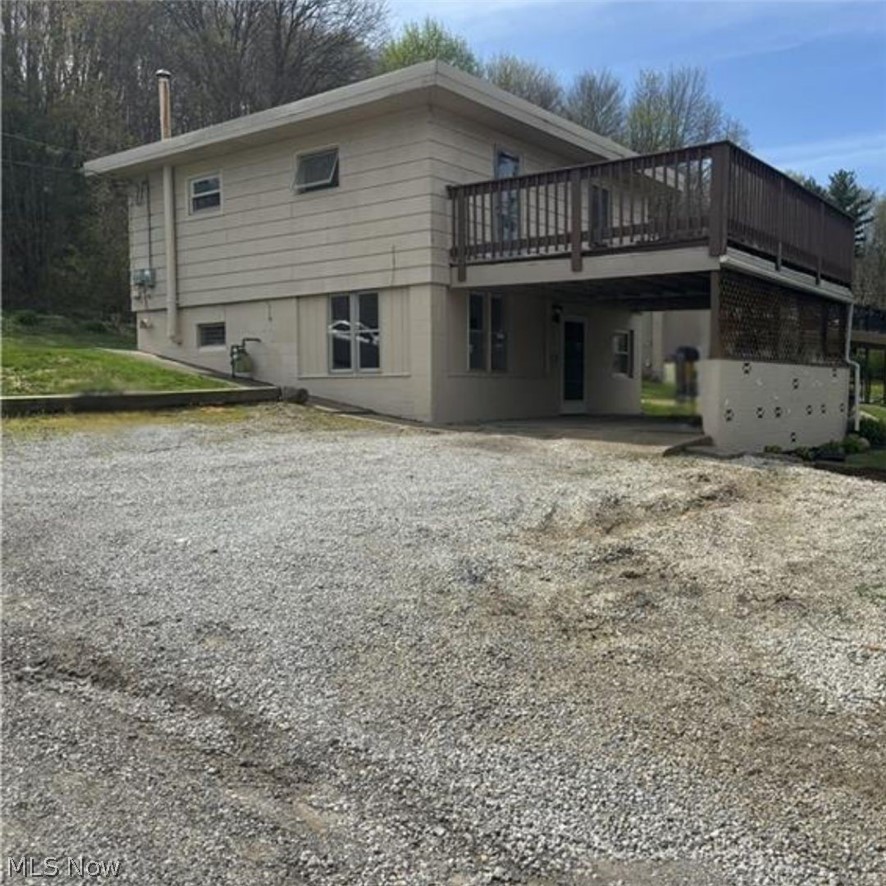 8129 Walnut SW Sherrodsville OH 44675