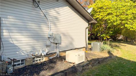 483 E Ridgewood Drive Seven Hills OH 44131