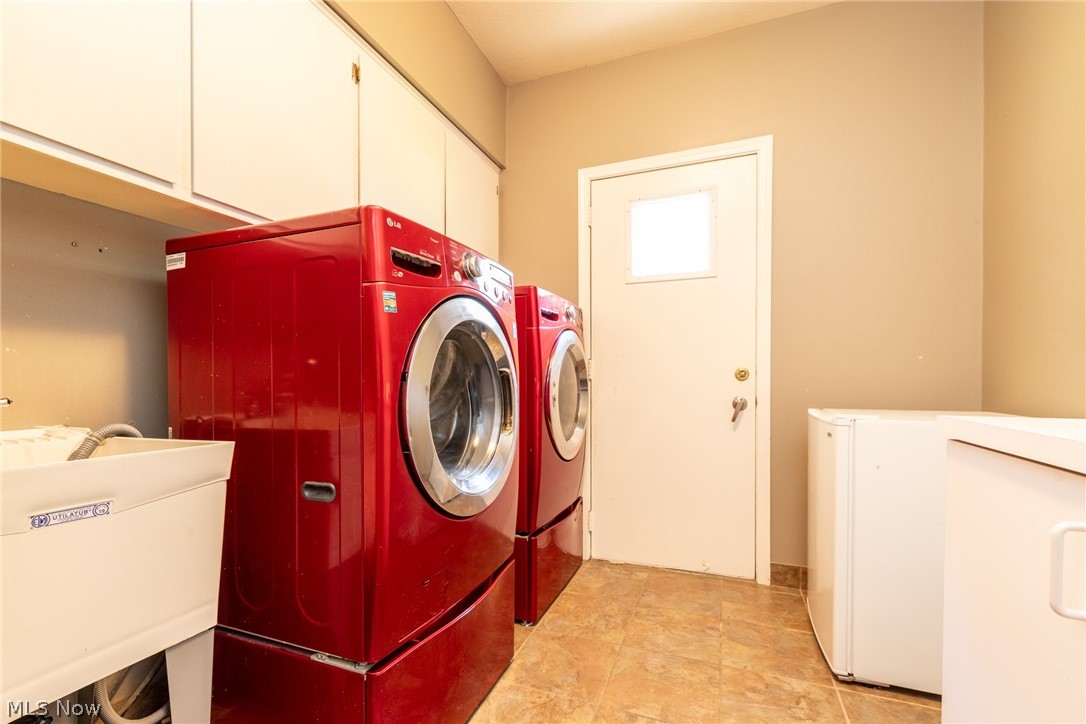 3860 Beechmont Oval Orange Village OH 44122