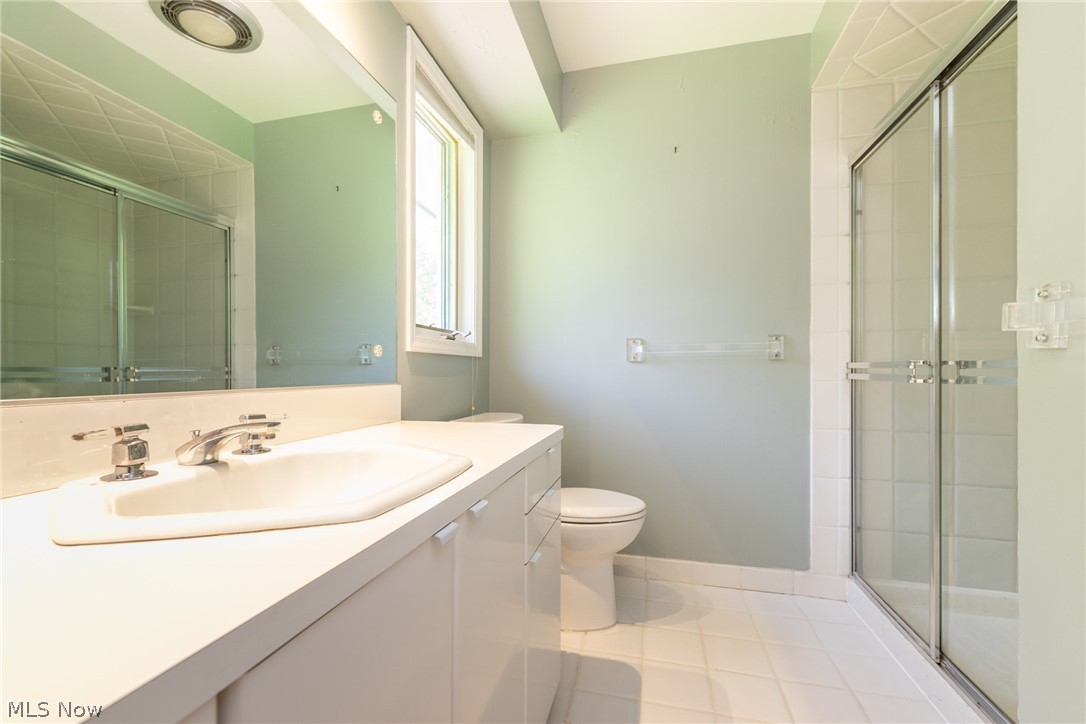 3860 Beechmont Oval Orange Village OH 44122