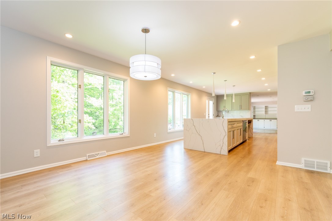 3860 Beechmont Oval Orange Village OH 44122