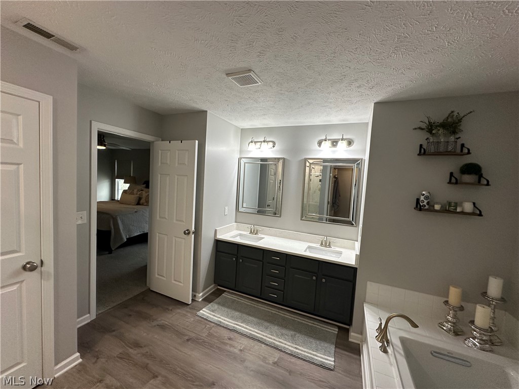 10363 Redbud Drive Aurora OH 44202