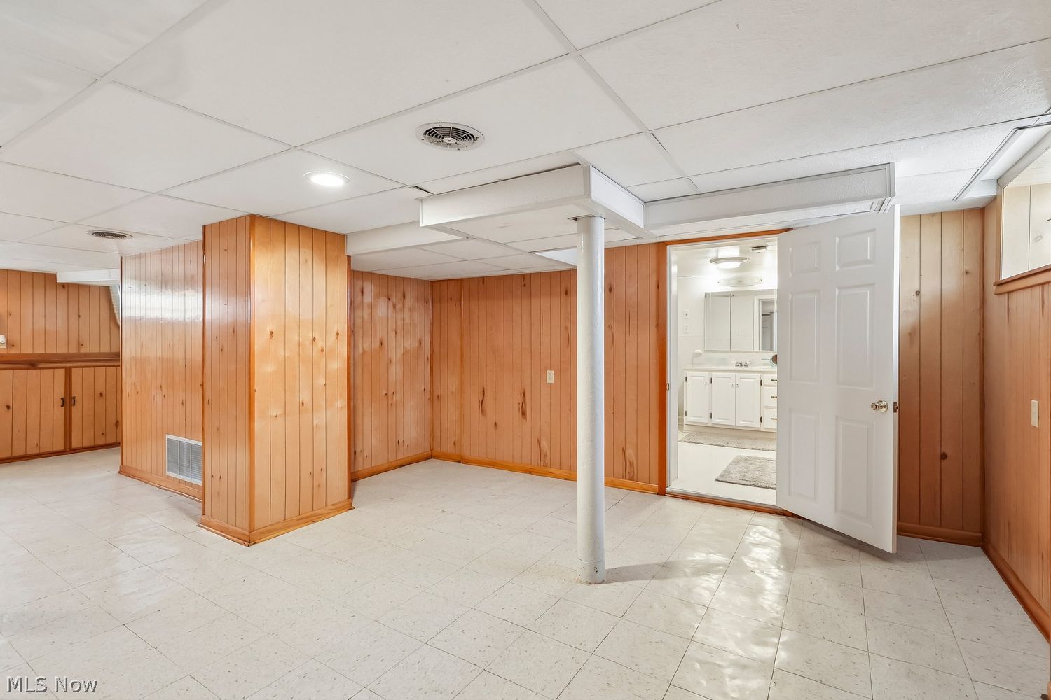 4694 Royalwood Road North Royalton OH 44133