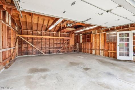 4694 Royalwood Road North Royalton OH 44133