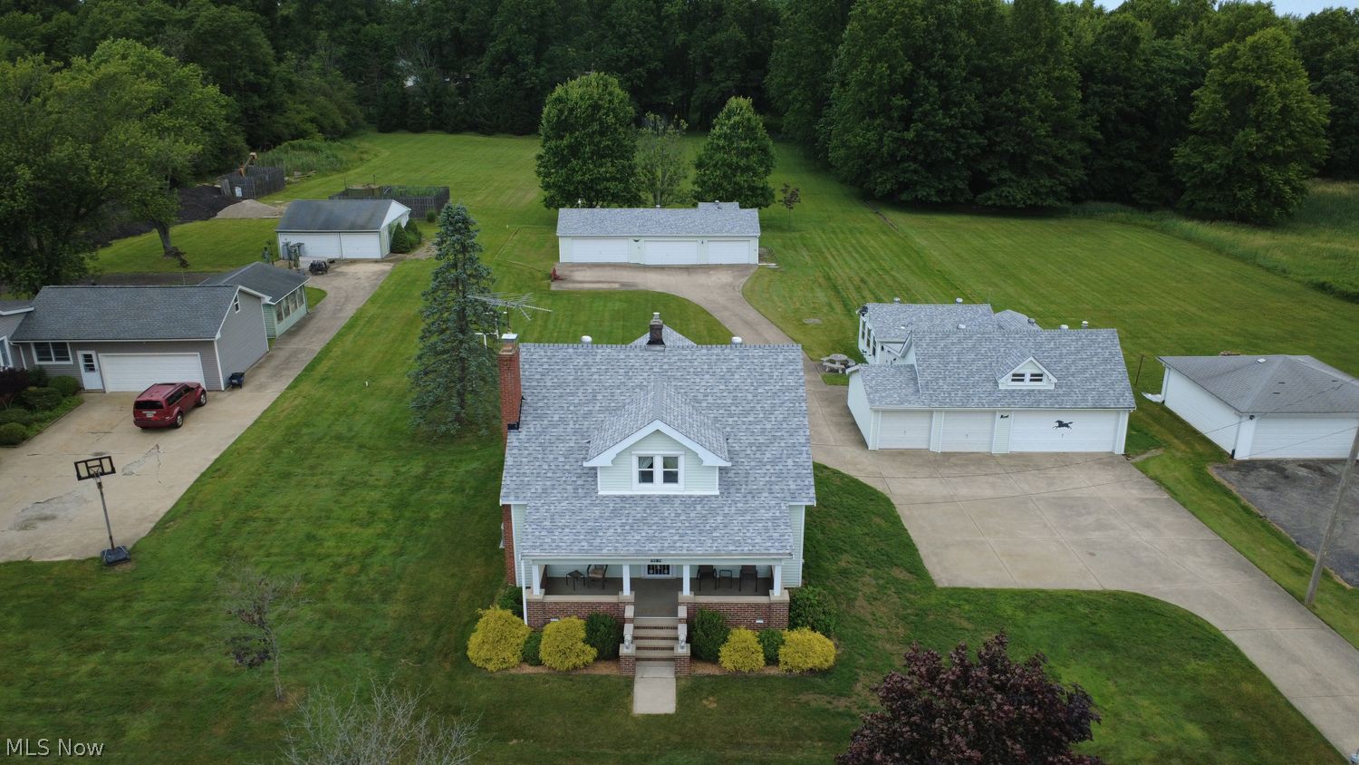 4694 Royalwood Road North Royalton OH 44133