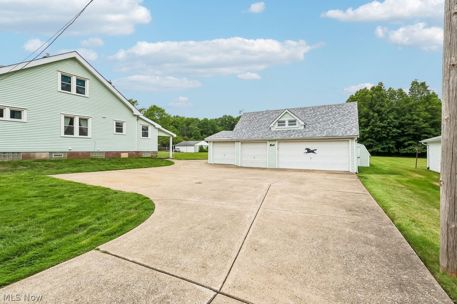 4694 Royalwood Road North Royalton OH 44133
