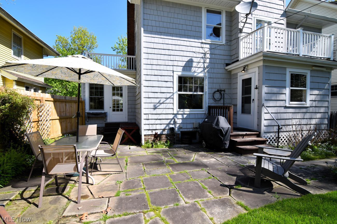 2970 Coleridge Road Cleveland Heights OH 44118