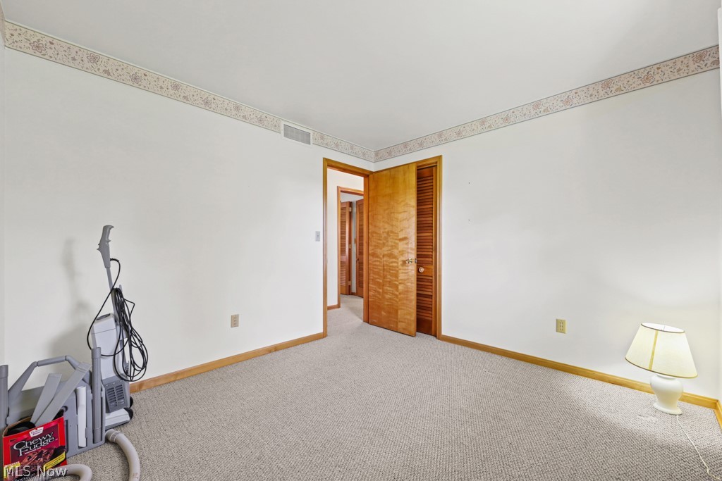 1930 Valley Road Salem OH 44460