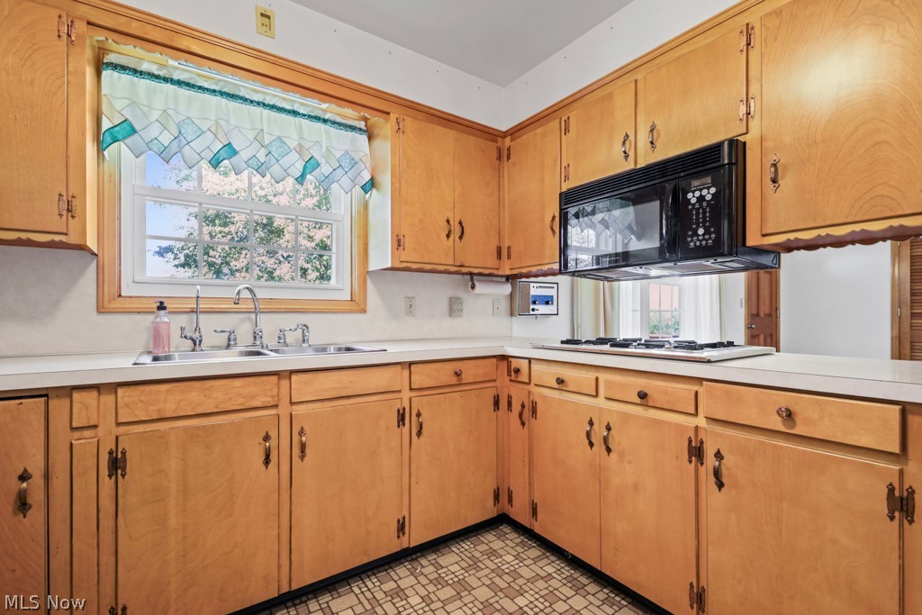 1930 Valley Road Salem OH 44460
