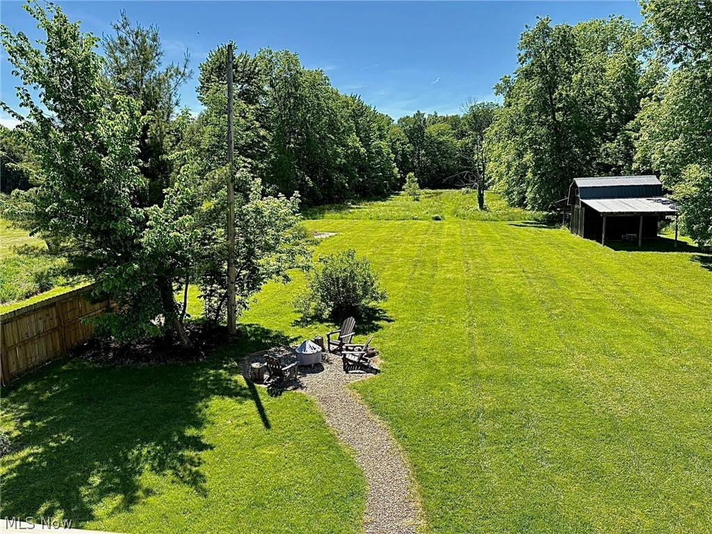 2793 Barclay Messerly Road Southington OH 44470