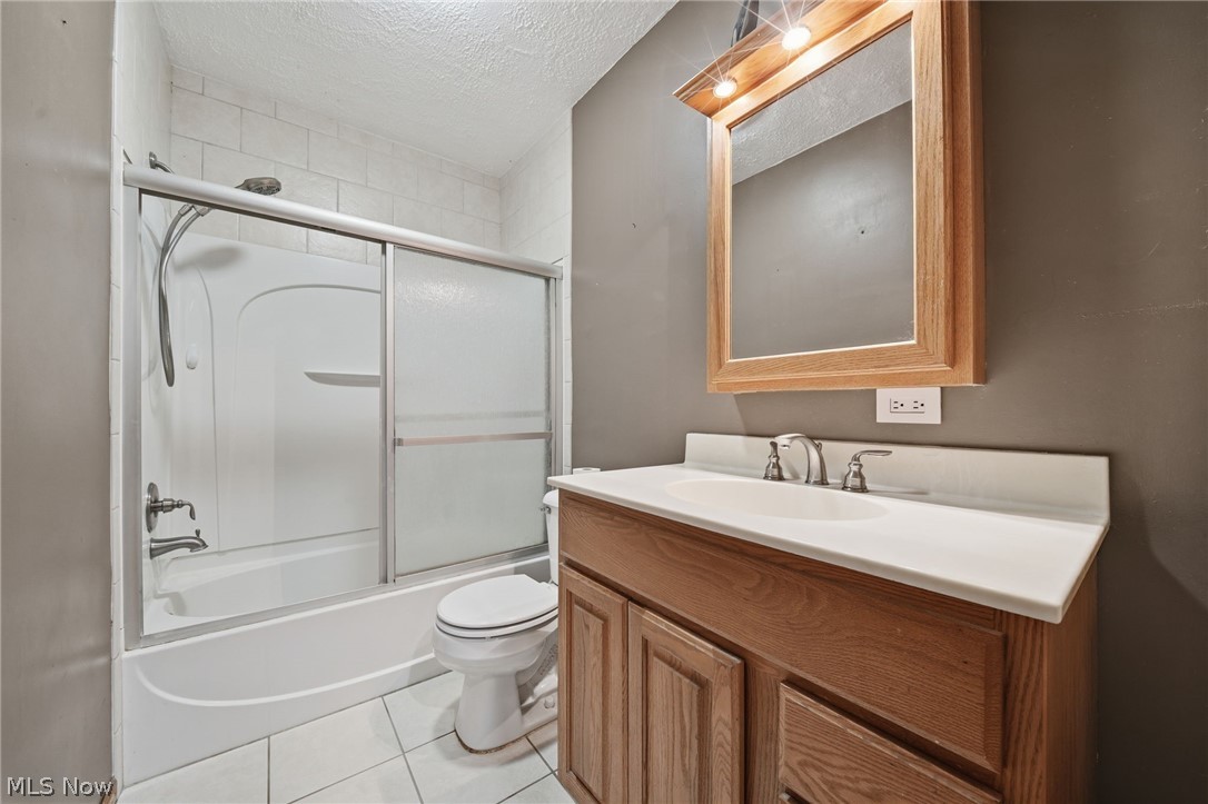 7228 Austinburg Road Ashtabula OH 44004