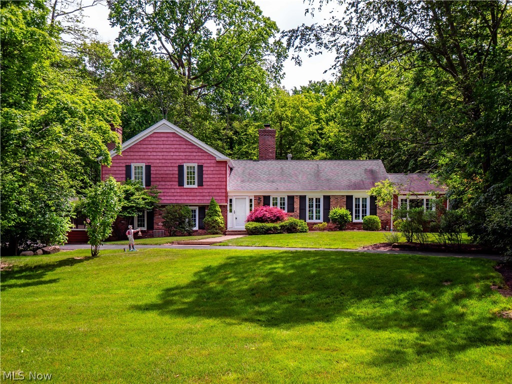 15225 Hook Hollow Road Novelty OH 44072