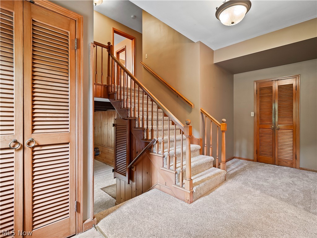 15225 Hook Hollow Road Novelty OH 44072