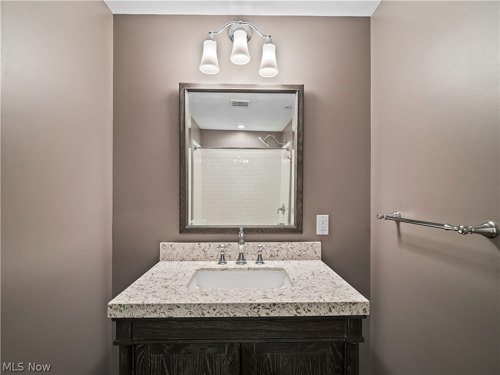 15225 Hook Hollow Road Novelty OH 44072