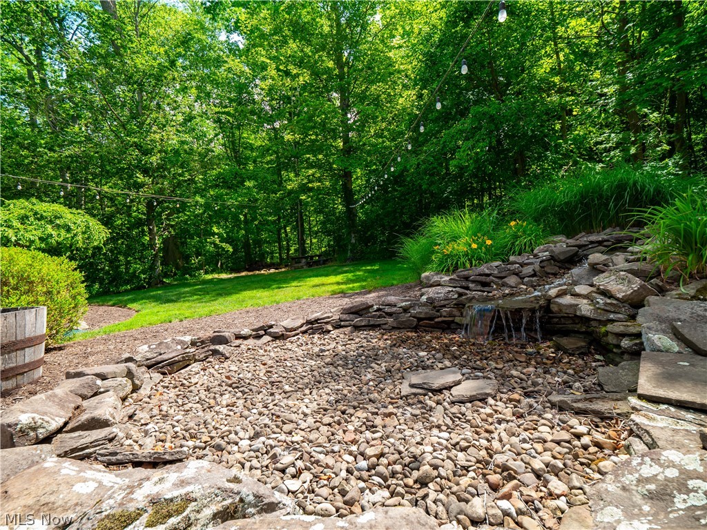 15225 Hook Hollow Road Novelty OH 44072