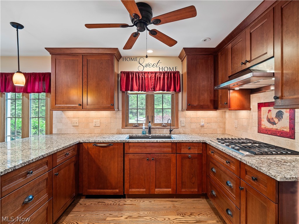 15225 Hook Hollow Road Novelty OH 44072
