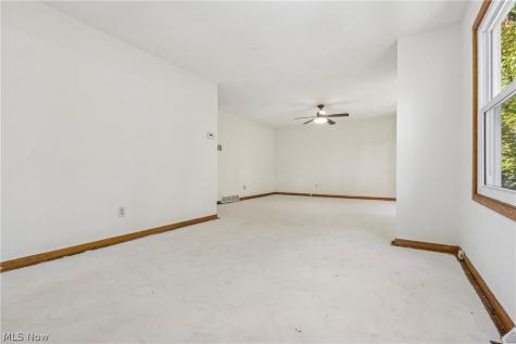 5758 Dailey Road New Franklin OH 44319