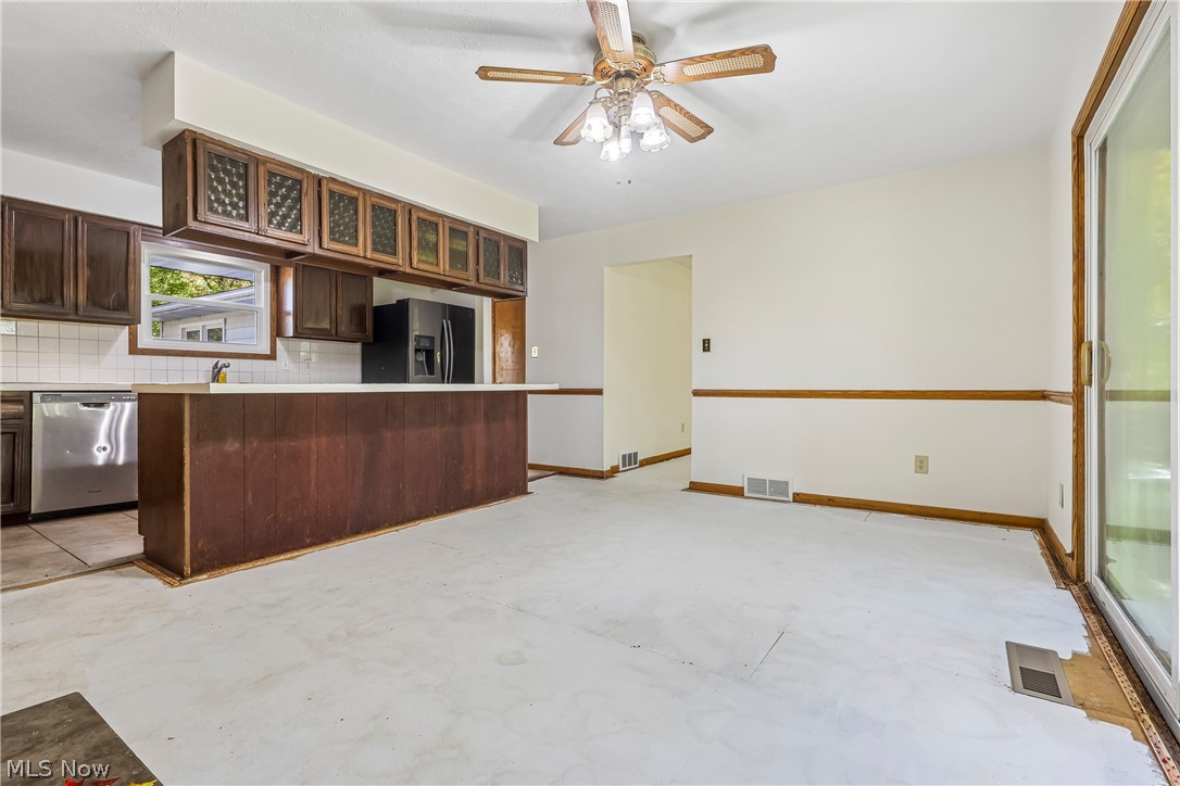 5758 Dailey Road New Franklin OH 44319