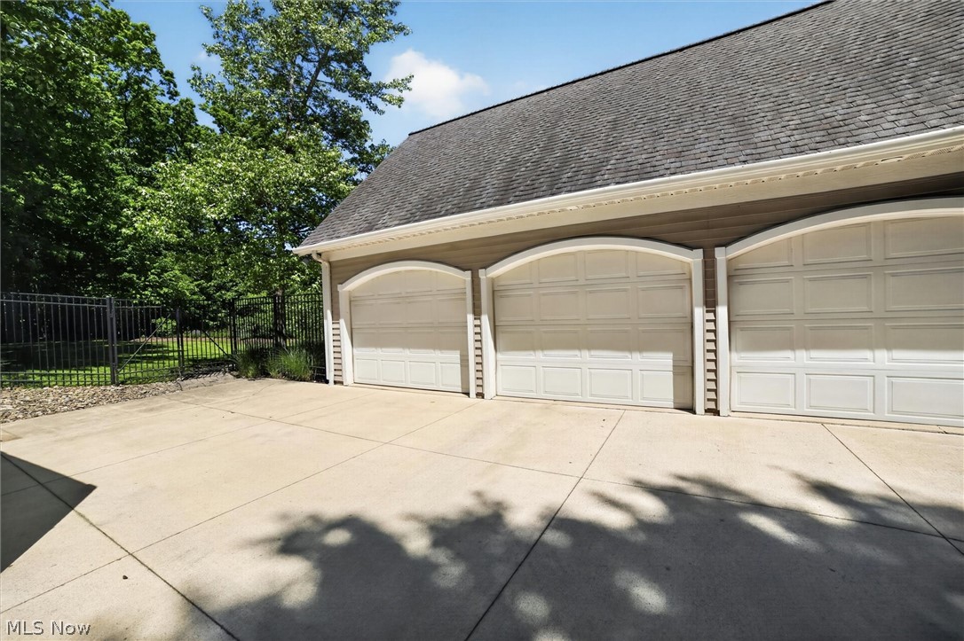 2890 Alvord Pepper Pike OH 44124