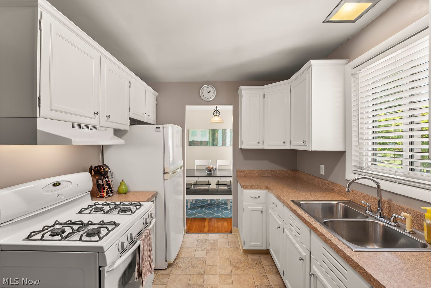 3820 W 212th Street Fairview Park OH 44126