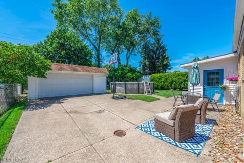 3820 W 212th Street Fairview Park OH 44126