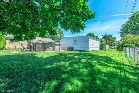 3820 W 212th Street Fairview Park OH 44126