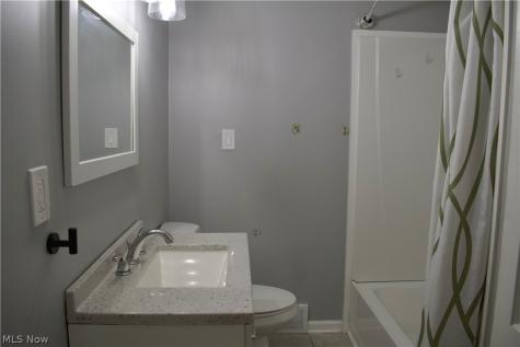 20724 Applegate Road Maple Heights OH 44137