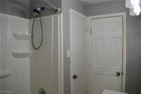 20724 Applegate Road Maple Heights OH 44137