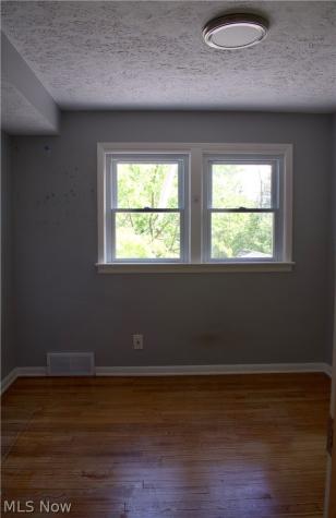 20724 Applegate Road Maple Heights OH 44137