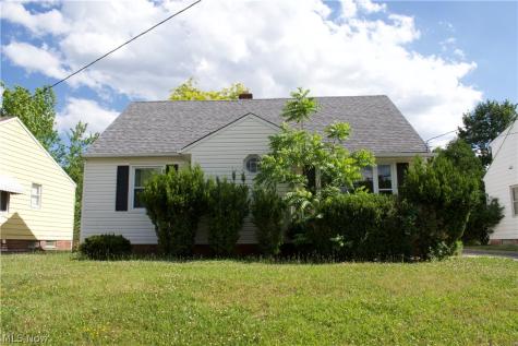 20724 Applegate Road Maple Heights OH 44137