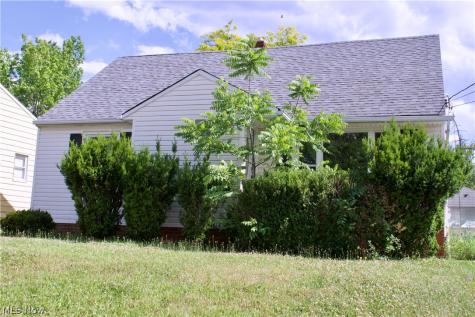 20724 Applegate Road Maple Heights OH 44137
