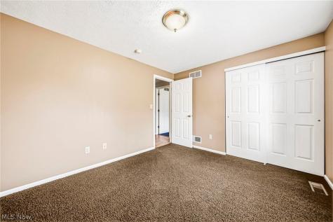 2121 Laurel Lane Streetsboro OH 44241