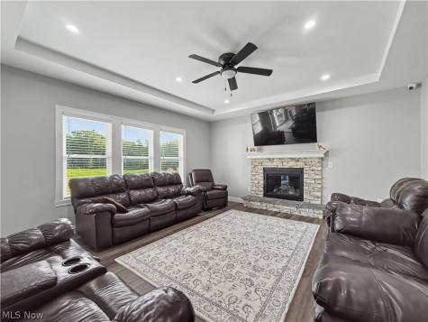 6385 Meander Glen Drive Youngstown OH 44515